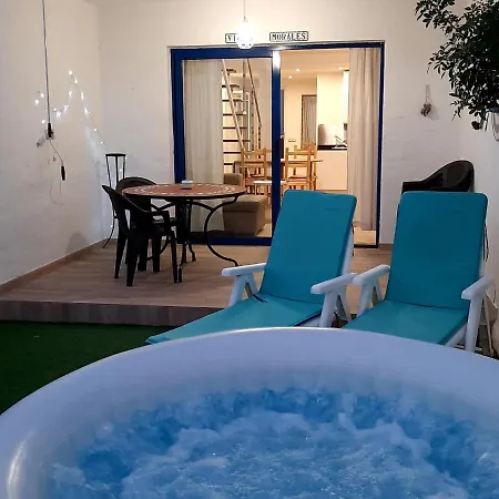 Casa Daniel - Bungalow With Jaccuzzi, Wifi, 2 Bedrooms Apartment *